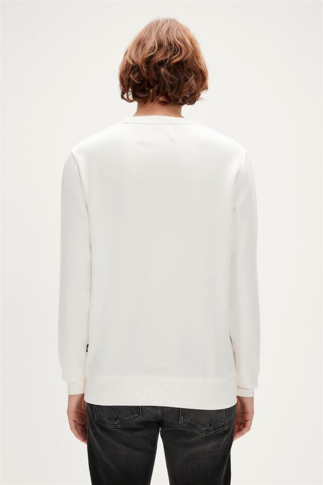 BAD BEAR ERKEK PLAY HARD CREWNECK 23.02.12.018 BEYAZ - XL