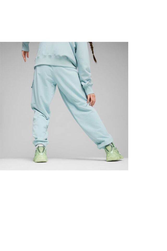 PUMA BAYAN  DARE TO RELAXED SWEATPANTS 62429722