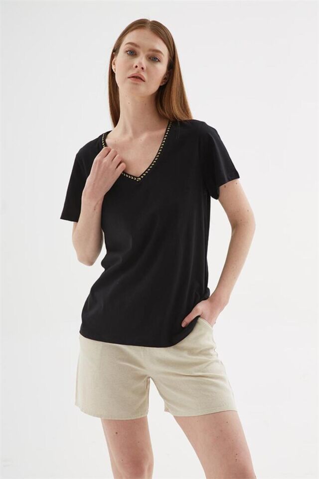 FASHION FRIENDS KADIN V YAKA T-SHİRT 25Y0478K1