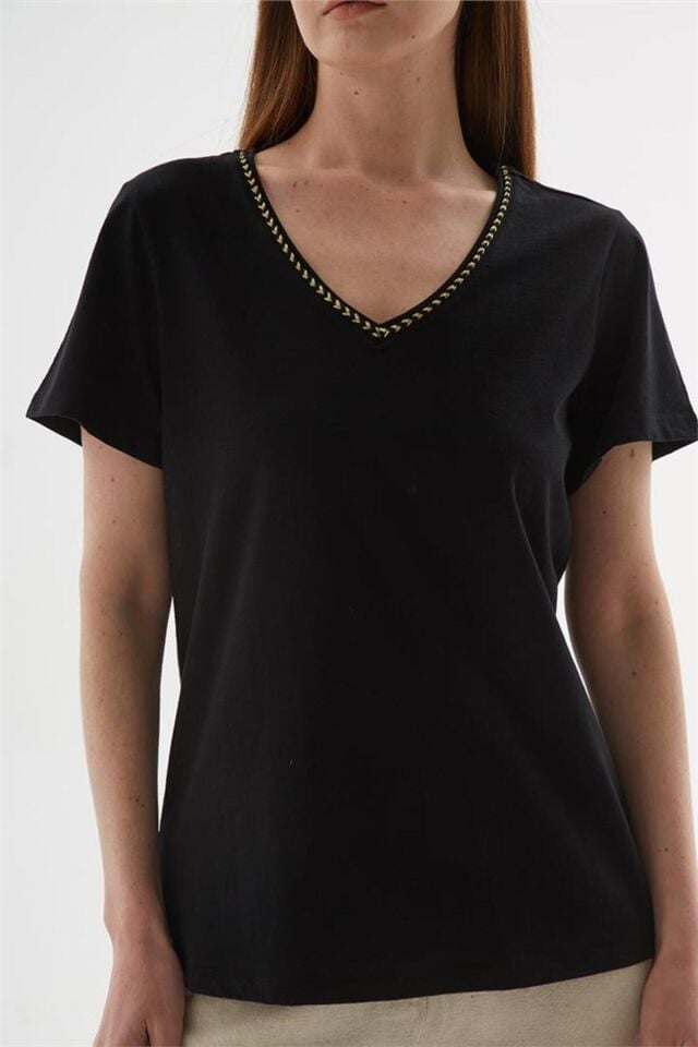 FASHION FRIENDS KADIN V YAKA T-SHİRT 25Y0478K1