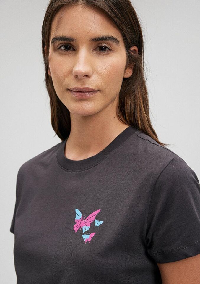 MAVİ KADIN KELEBEK BASKILI TİŞÖRT Kömür 1612391-70087