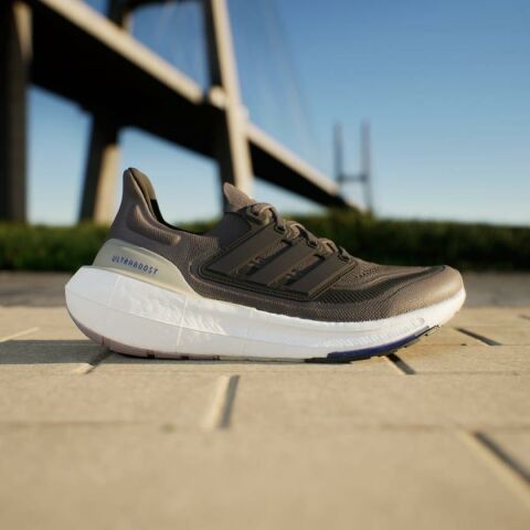 ADİDAS UNISEX KOŞU AYAKKABISI ULTRABOOST LIGHT IE3331