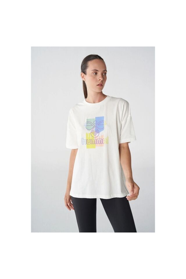 HUMMEL KADIN KISA KOL T-SHIRT HMLROLANDA T-SHIRT S/S 911850