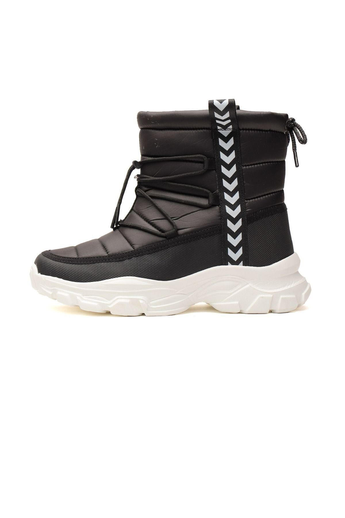 HUMMEL KADIN OUTDOOR HML HERMOSA 900399