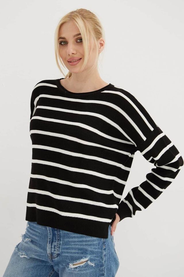 FASHION FRIENDS KADIN ÇİZGİLİ KAZAK 24K0477K1