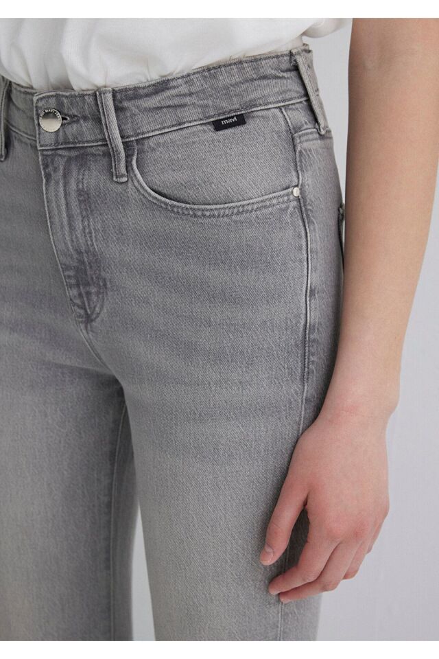 MAVİ KADIN JANE  Mid Smoke Classic Denim 1010917-89182