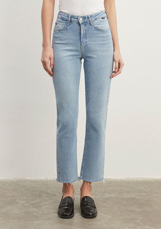 MAVİ KADIN NEW YORK Bleach Classic Denim 101441-86391