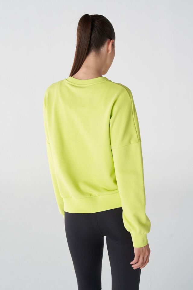 HUMMEL KADIN SWEATSHIRT T-IC ICONA SWEATSHIRT 921838