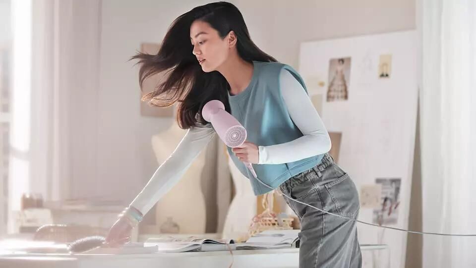 PHİLİPS BHD300/10 THERMOPROTECT 1600W SAÇ KURUTMA MAKİNESİ BHD300/10