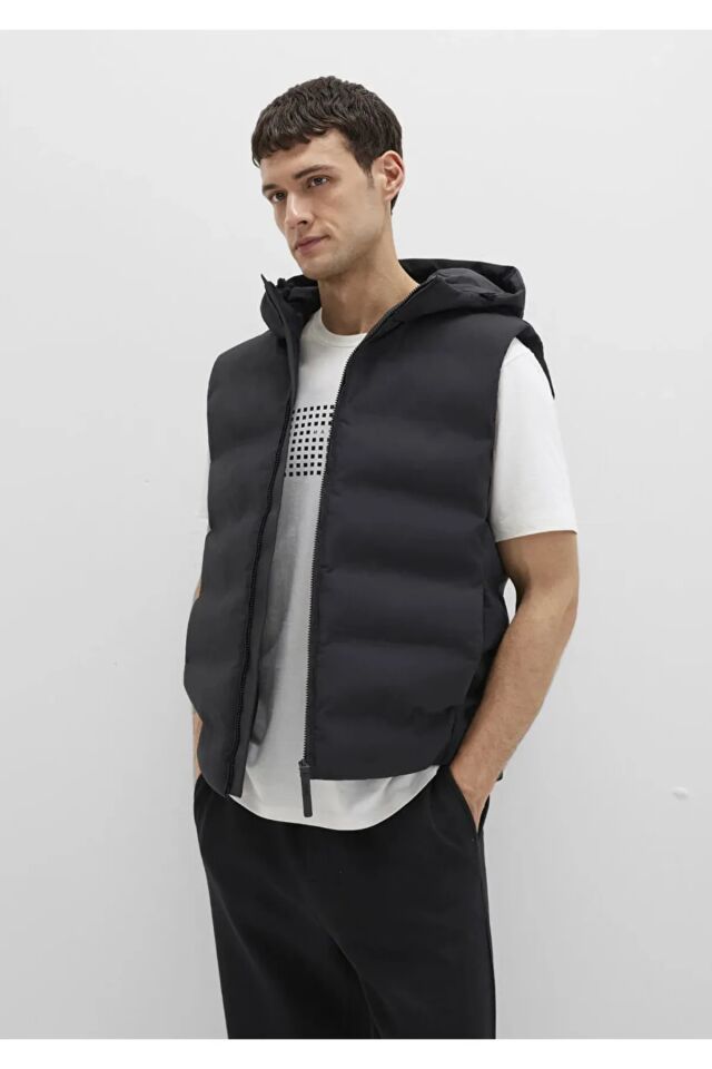 MAVİ ERKEK KAPÜŞONLU YELEK Jet Siyah 0110619-71379