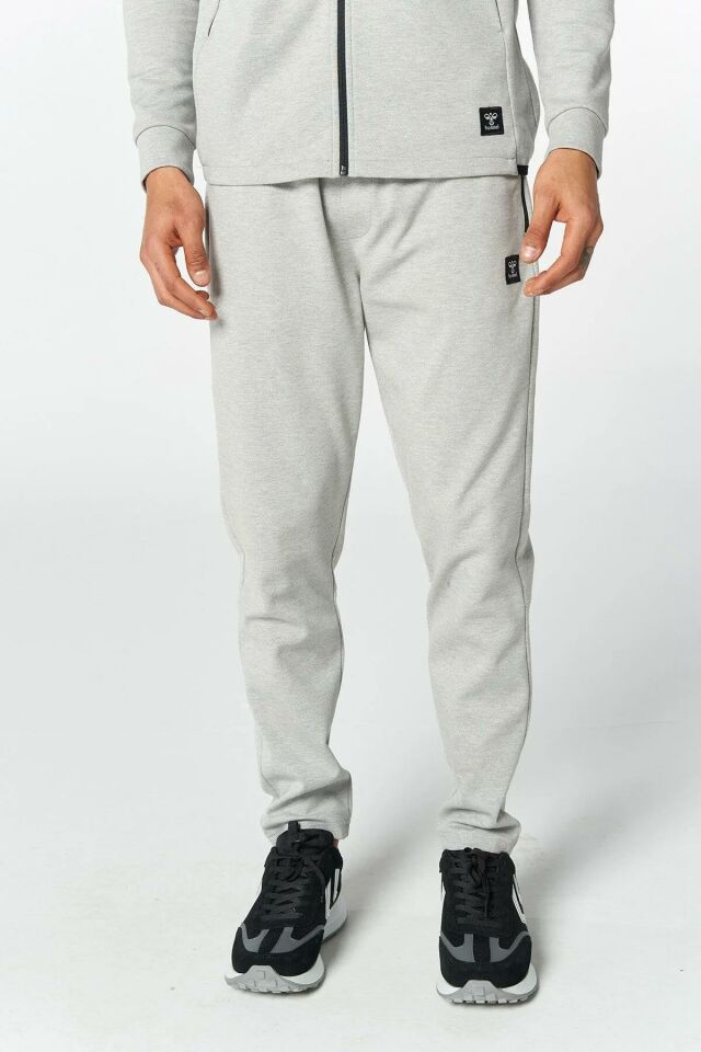 HUMMEL ERKEK PANTOLON T-MT INTERVAL TAPERED PANTS 931665