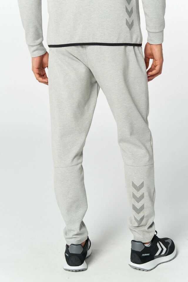 HUMMEL ERKEK PANTOLON T-MT INTERVAL TAPERED PANTS 931665