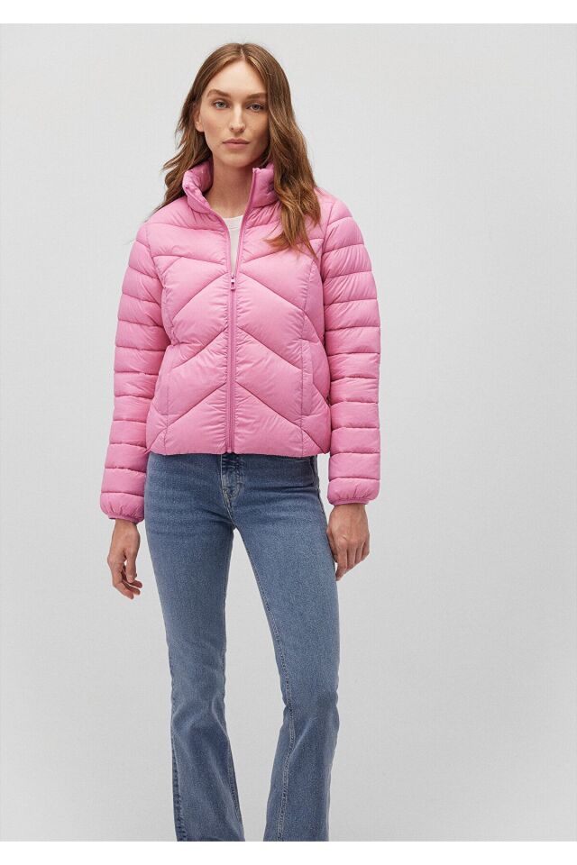 PEMBE
