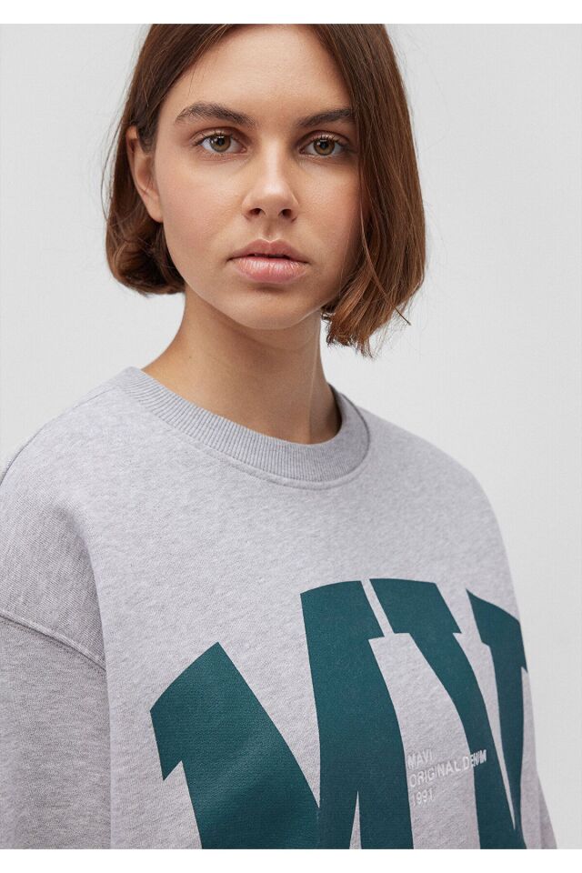 MAVİ KADIN BISIKLET YAKA LOGO SWEATSHIRT  Açık Gri 1S10147-80196 GRİ - XS