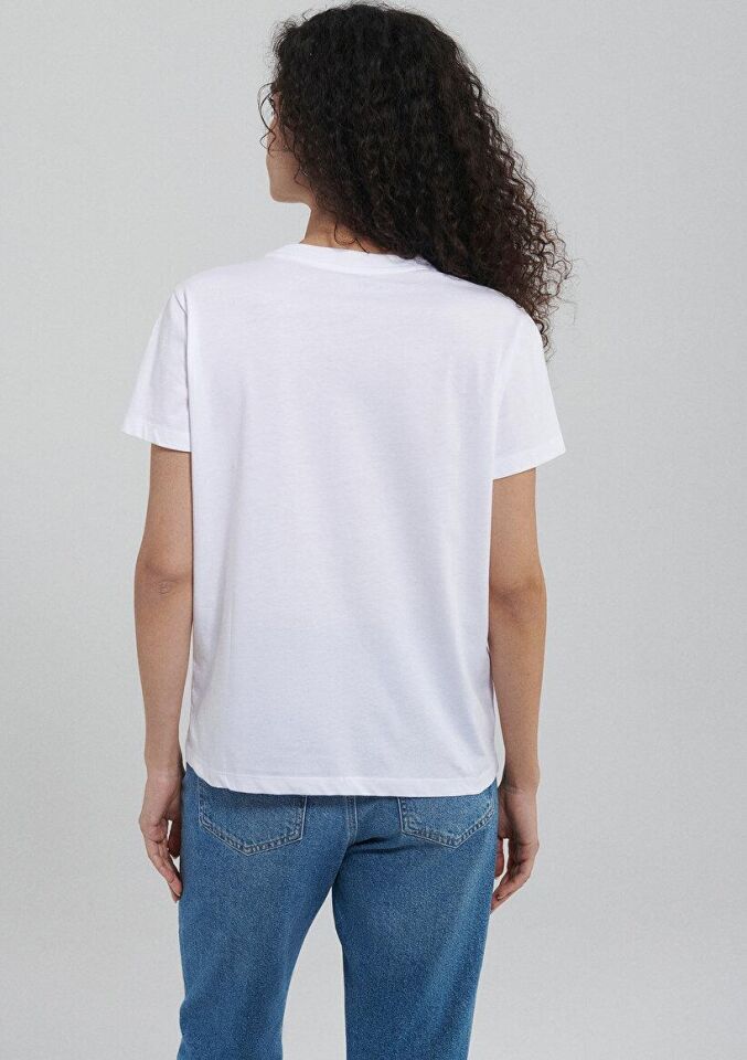 MAVİ KADIN MAVI BASKILI  TIŞORT Beyaz 1612240-620