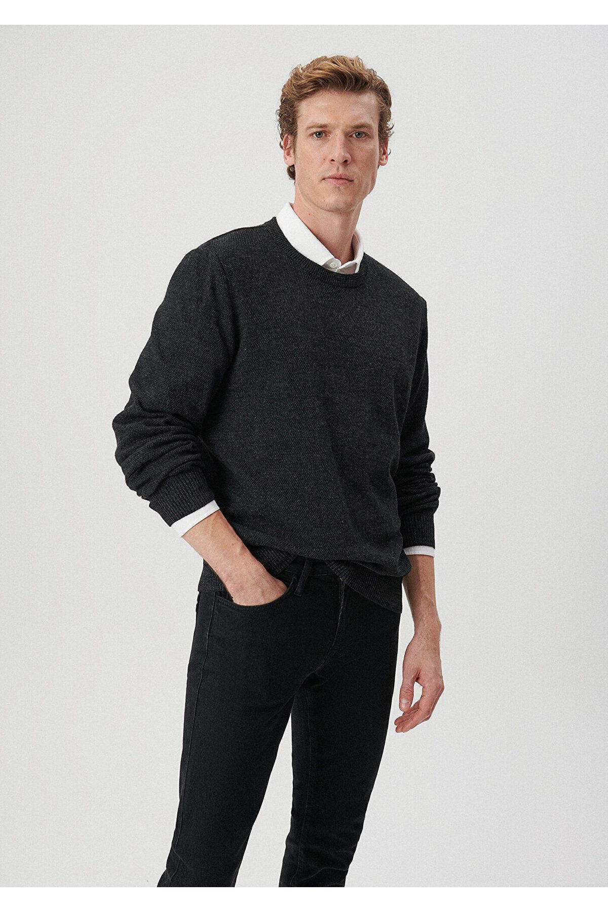 MAVİ ERKEK BİSİKLET YAKA KAZAK Siyah 070781-900