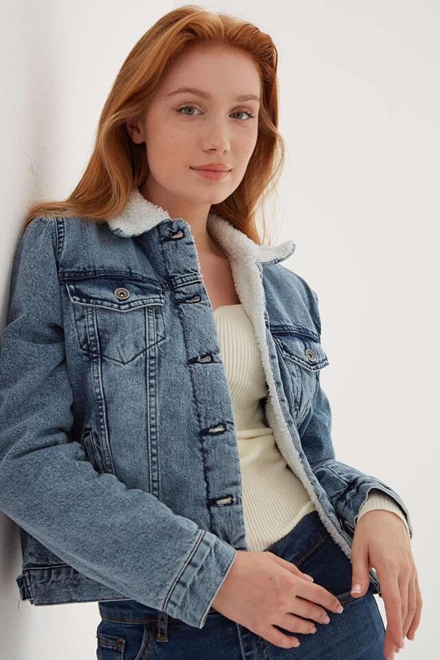 FASHION FRIENDS KADIN İÇİ KÜRKLÜ DENİM CEKET 23K0266K1