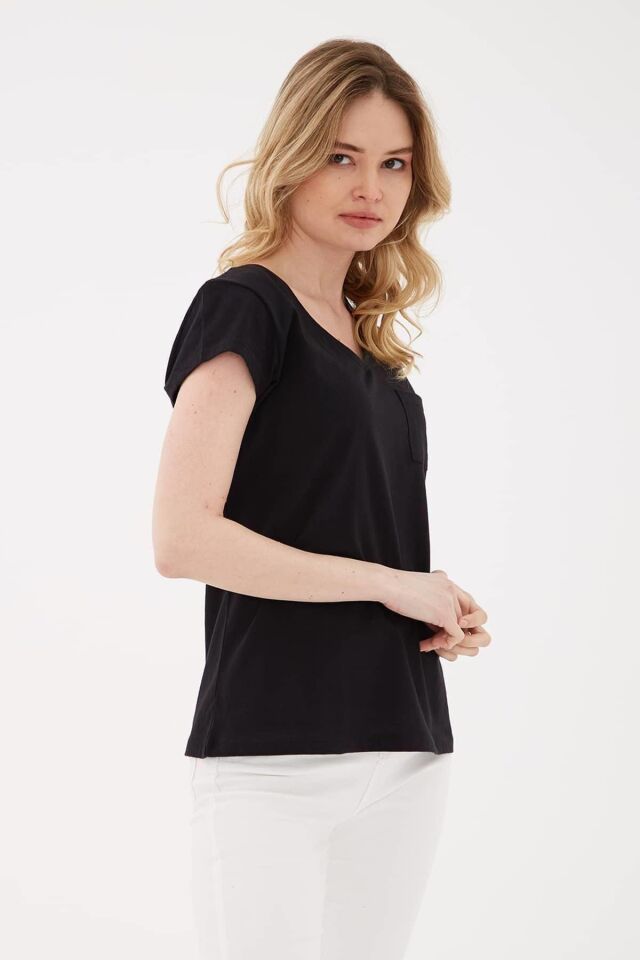 FASHION FRIENDS KADIN V YAKA CEPLİ T-SHİRT 23Y-TST0710K1 SİYAH - S