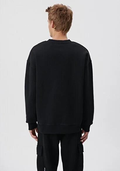 MAVİ ERKEK BASKILI BİSİKLET YAKA SWEATSHIRT Siyah 0S10042-900