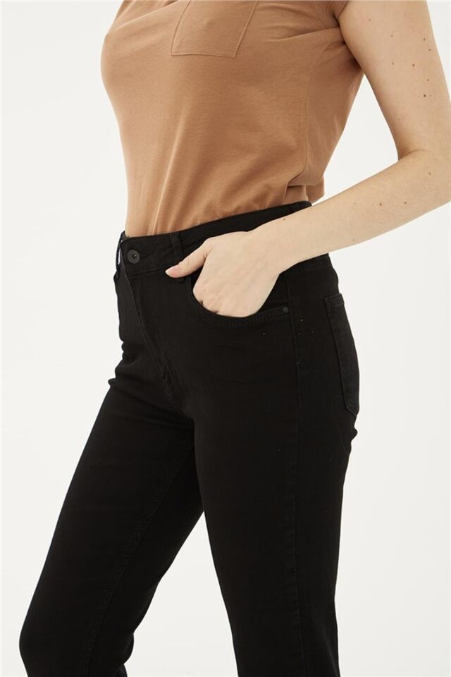 FASHION FRIENDS KADIN DENİM PANTOLON 23Y-PNT0565K1 SİYAH - 31