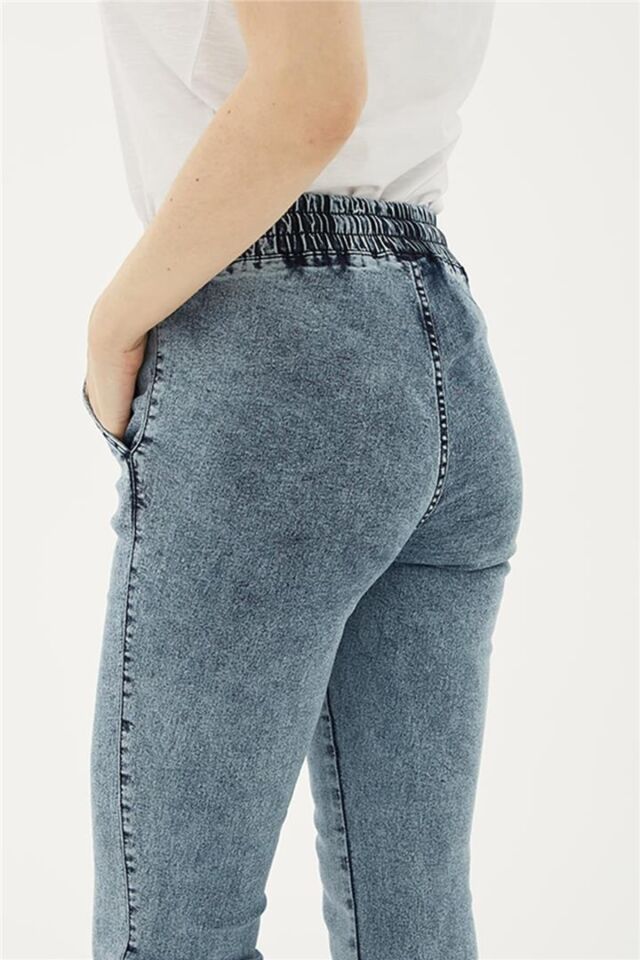 FASHION FRIENDS KADIN BELİ VE PAÇASI LASTİKLİ PANTOLON 23Y-PNT0789K1 A.Mavi - 36