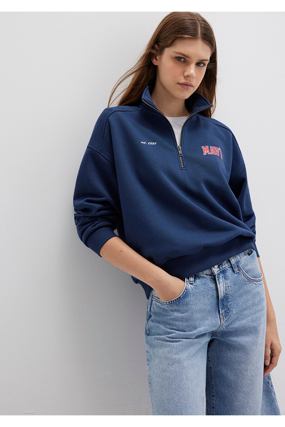 MAVİ KADIN LOGO BASKILI SWEATSHIRT Koyu Lacivert 1S10373-70488