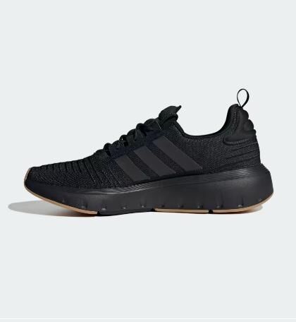 ADİDAS ERKEK SPOR AYAKKABI SWIFT RUN 23 IG4704