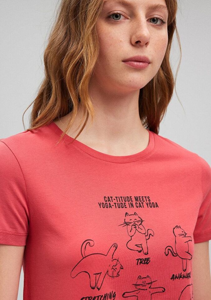 MAVİ KADIN KEDİ BASKILI GRAFIK TIŞORT Canlı Kırmızı 1612205-70985