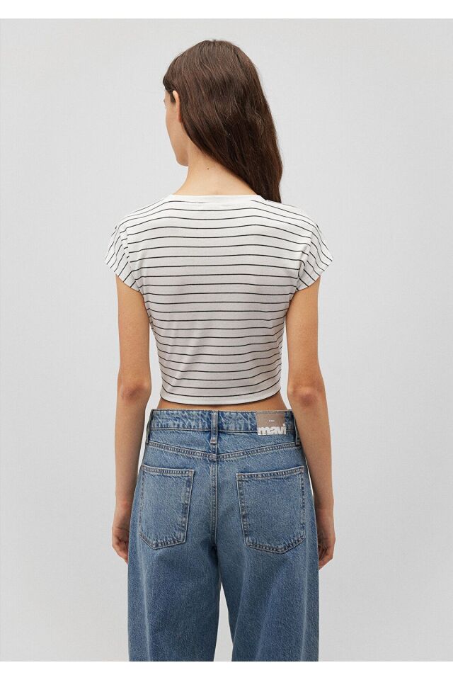 MAVİ KADIN YUVARLAK YAKA ÇİZGİLİ PENYE Kırık Beyaz 168382-28945