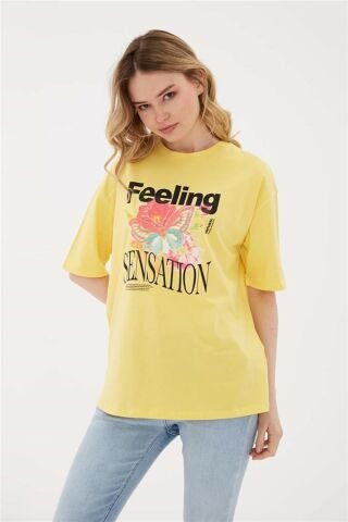FASHION FRIENDS KADIN BASKILI OVERSİZE T-SHİRT 23Y-TST0387K1 SARI - S
