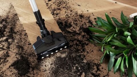 BOSCH DİK ŞARJLI ELEKTRİK SÜPÜRGESİ BCS712XXL