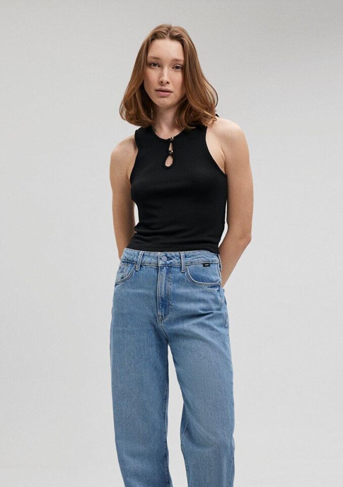 MAVİ KADIN KOLSUZ PENYE Siyah 1612325-900