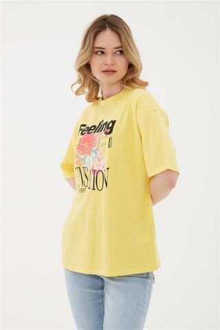 FASHION FRIENDS KADIN BASKILI OVERSİZE T-SHİRT 23Y-TST0387K1 SARI - XS