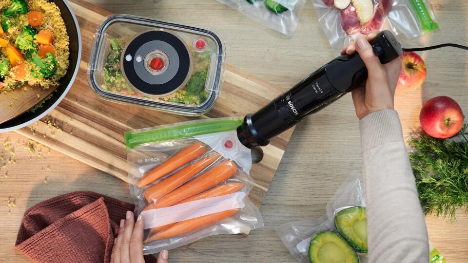 BOSCH SERİE 4 EL BLENDERI ERGOMASTER 1000W SİYAH,ANTRASİT MSM4B624