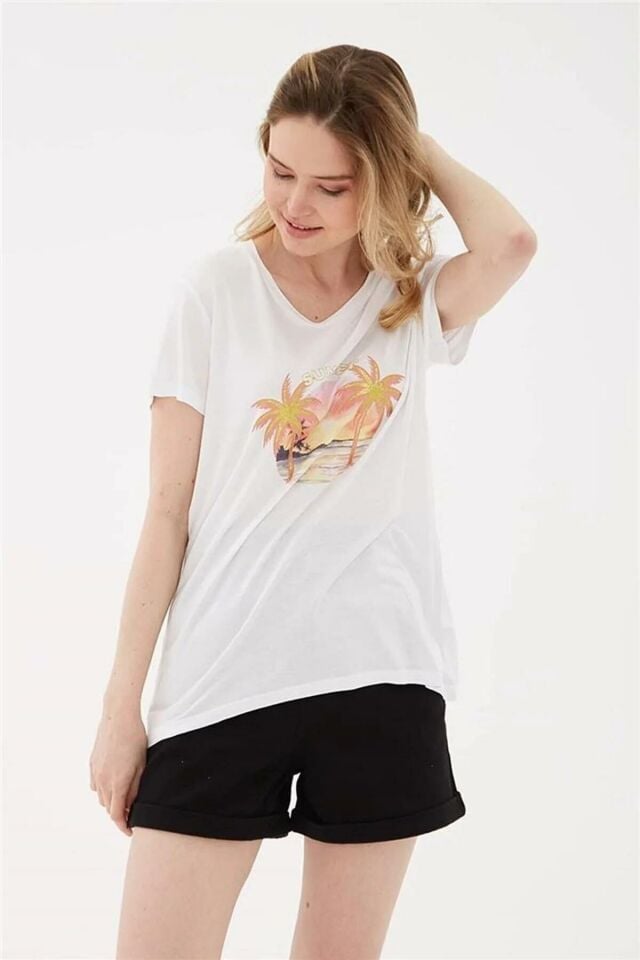 FASHION FRIENDS KADIN BASKILI T-SHİRT 23Y-TST0448K1