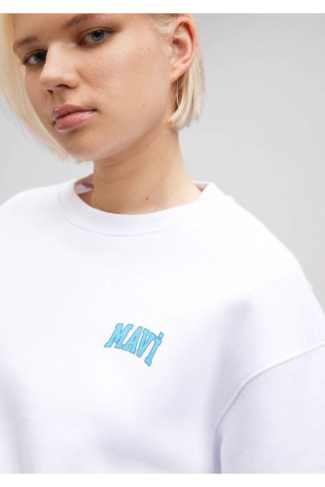 MAVİ KADIN LOGO KISA SWEATSHIRT Beyaz 1611601-620
