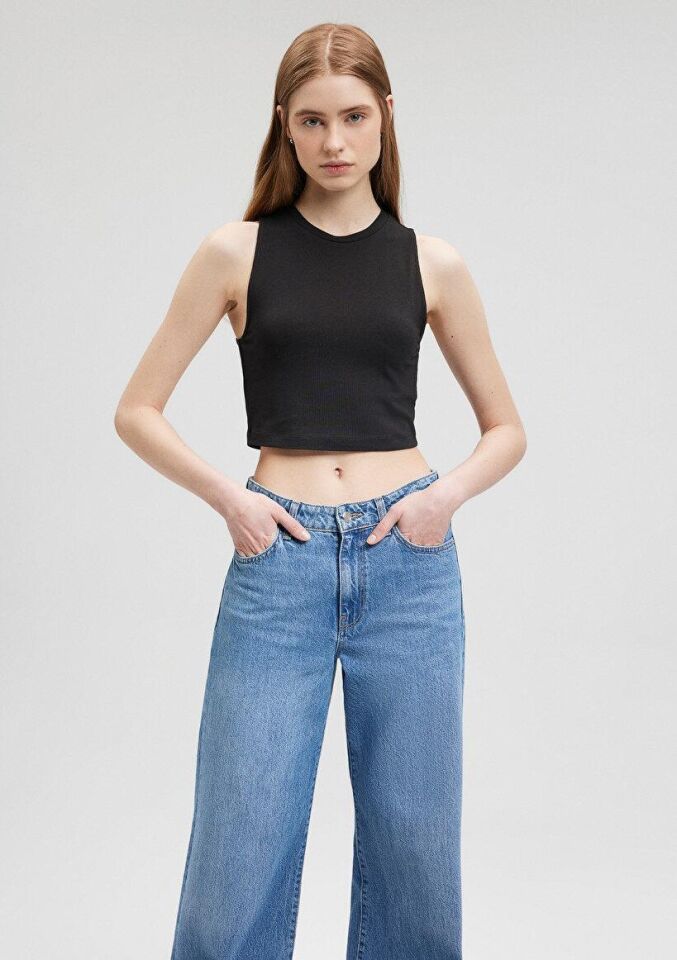 MAVİ KADIN KOLSUZ PENYE Siyah 1610786-900