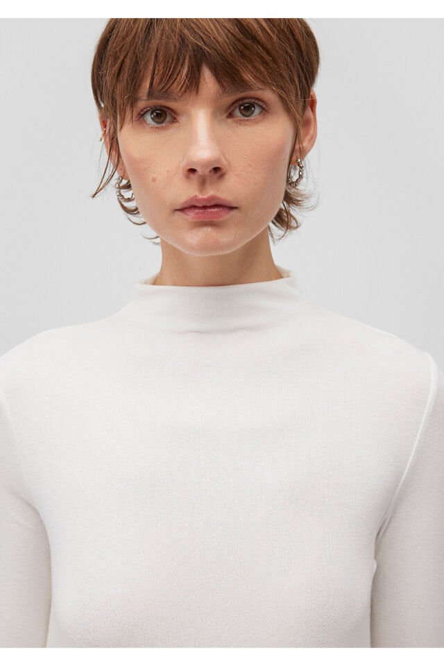 MAVİ KADIN DİK YAKA PENYE Kırık Beyaz 1612787-70057