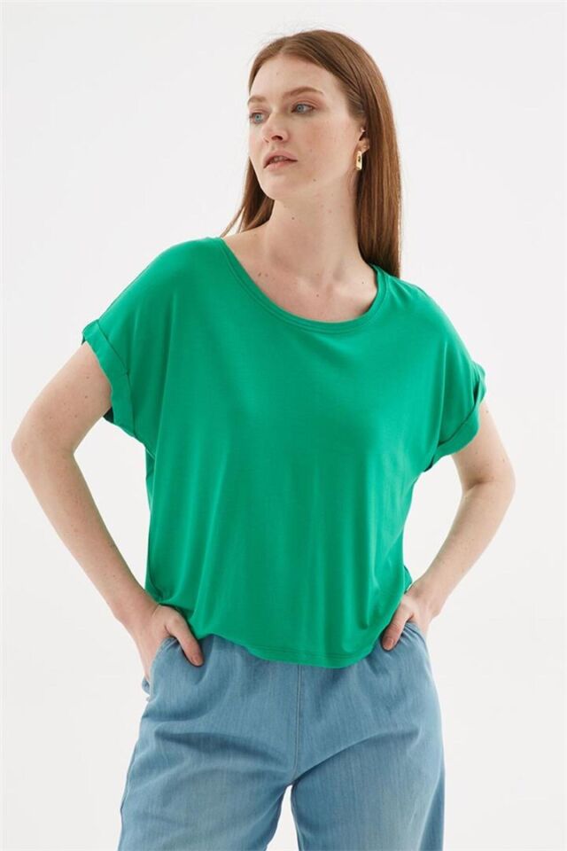 FASHION FRIENDS KADIN BİSİKLET YAKA BLUZ 25Y0519K1