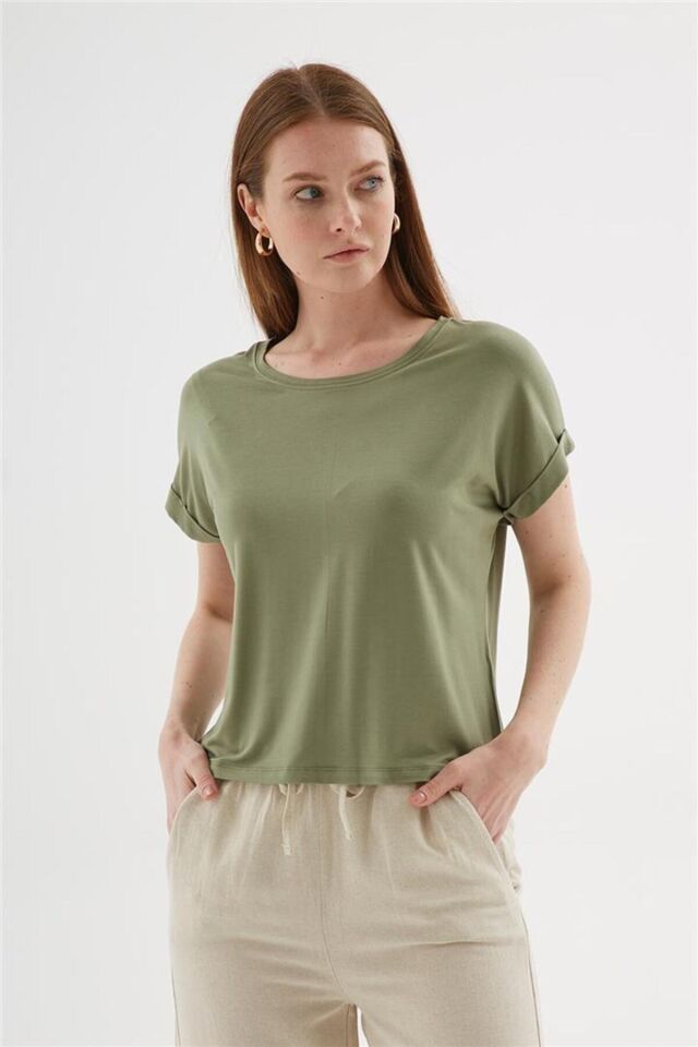 FASHION FRIENDS KADIN BİSİKLET YAKA BLUZ 25Y0519K1