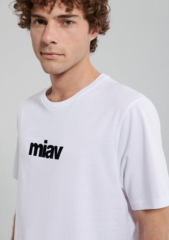 MAVİ ERKEK MİAV BASKILI TİŞÖRT Beyaz 067153-602