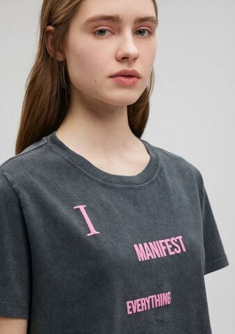 MAVİ KADIN GRAFİK BASKILI CROP TİŞÖRT Kömür 1612500-70087