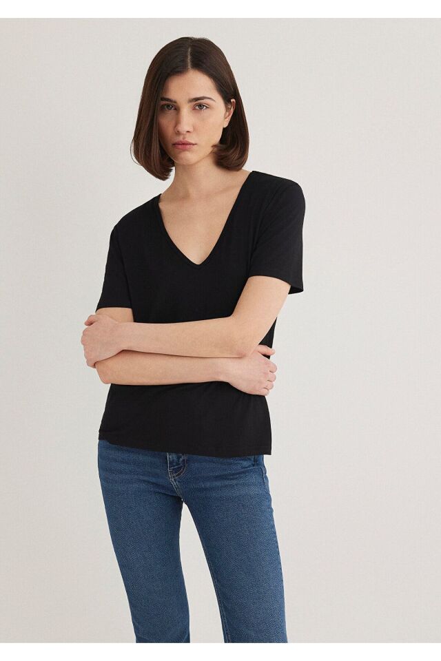 MAVİ KADIN V YAKA BASIC Siyah 1612381-900
