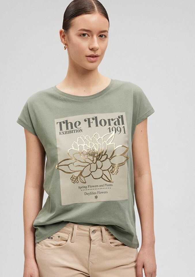 MAVİ KADIN ÇİÇEK BASKILI GRAFIK TIŞORT Açık Haki 1612237-80692