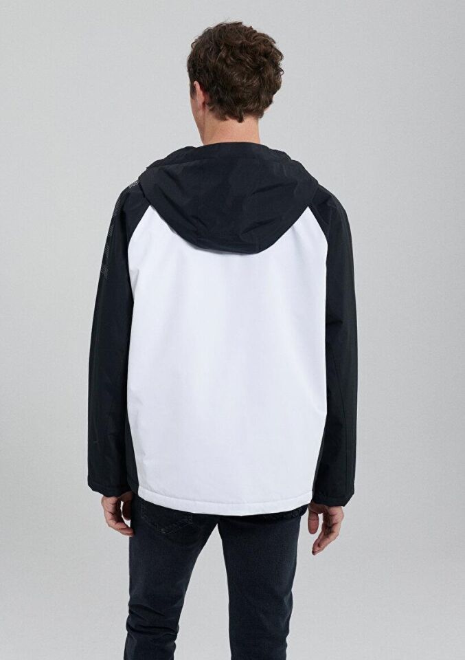 MAVİ ERKEK KAPÜŞONLU CEKET Beyaz 0110319-620 BEYAZ - L