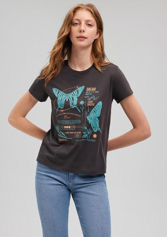 MAVİ KADIN KELEBEK BASKILI GRAFIK TIŞORT Kömür 1612209-70087