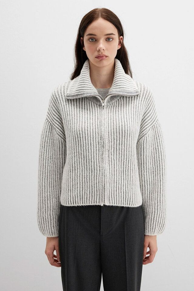 MAVİ KADIN FERMUARLI TRİKO  Antique White Stripe 1710806-86426