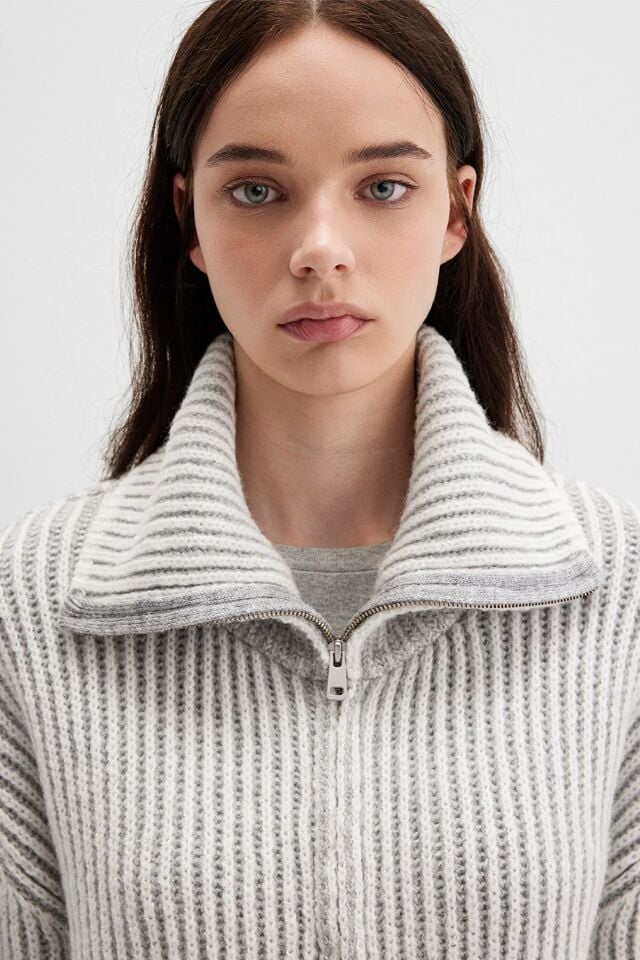 MAVİ KADIN FERMUARLI TRİKO  Antique White Stripe 1710806-86426