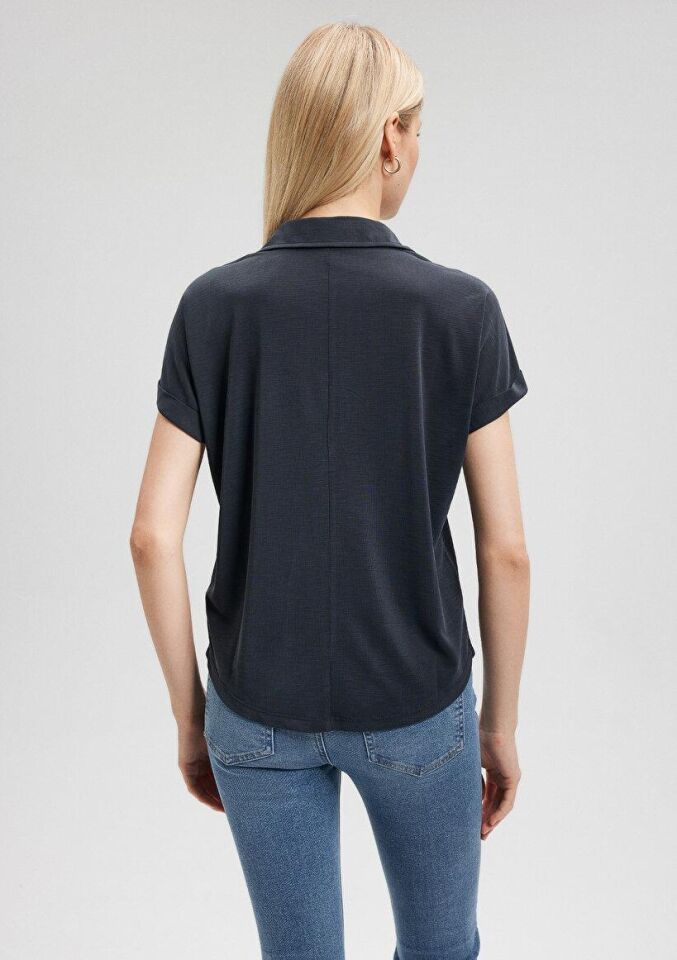 MAVİ KADIN KISA KOL TİŞÖRT  Siyah 168081-900