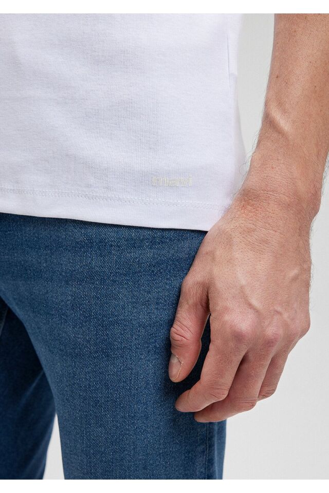 MAVİ ERKEK V YAKA TİŞÖRT  Beyaz 061313-622